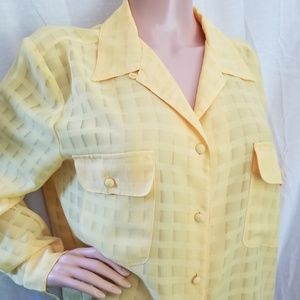 Yellow Long Sleeve Top size 16 (E118)